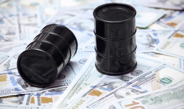 ورود نفت به بازار سرمایه سبب پویایی در اقتصاد کشور می‌شود/ مزیت‌های اوراق گواهی سپرده نفت