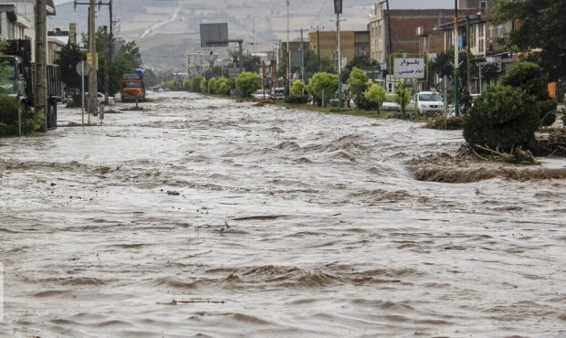 هواشناسی هشدار قرمز صادر کرد / بارندگی‌های سیل‌آسا در شمال غرب و غرب کشور از فردا